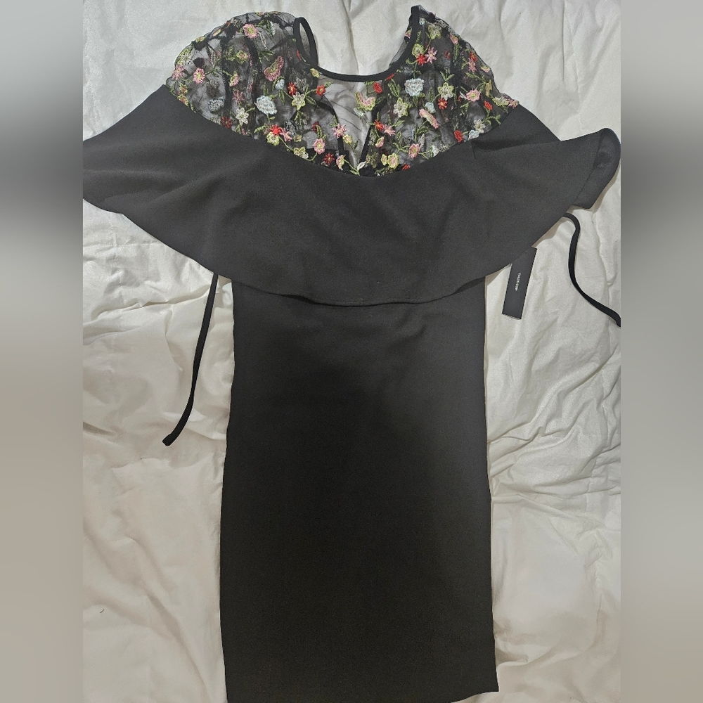 Lulu’s Woman in Love Embroidered Bodycon D…